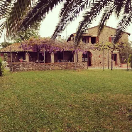 مزرعة للإقامة Debbione Maro'
